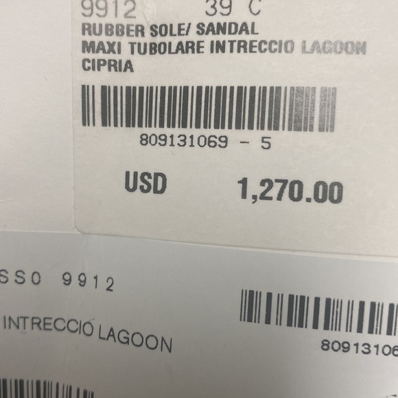 Bottega Veneta intrecciato sandal in color nude/cipria. Color is out of stock - Picture 7 of 8